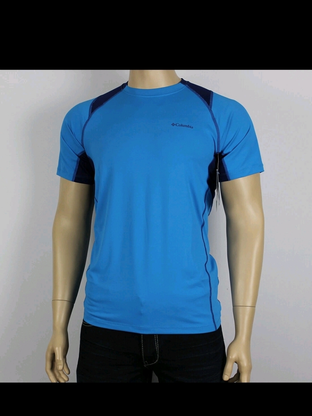 Columbia Men's Blue Performance Short-Sleeve Shirt Large